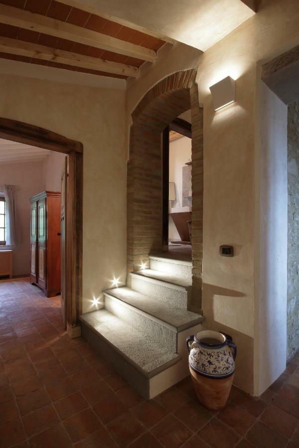 Podere Ripi Volterra Exterior photo